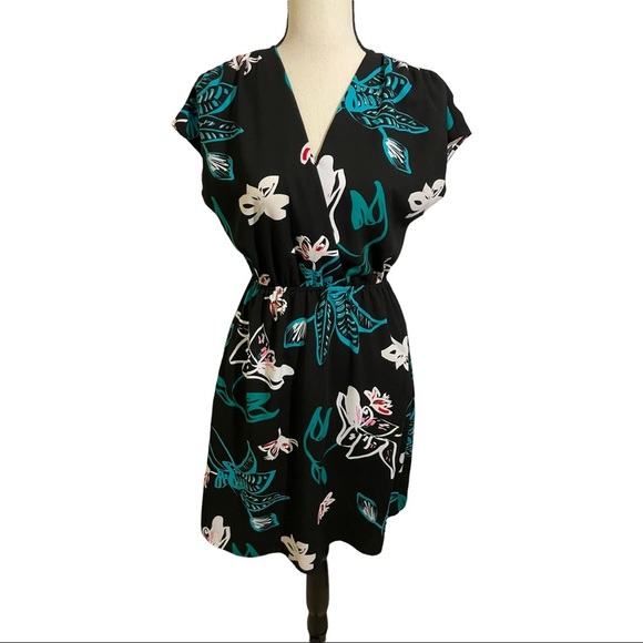 Halogen Dress faux wrap pullover floral elastic waist size XX-Small. Pockets - Picture 2 of 12